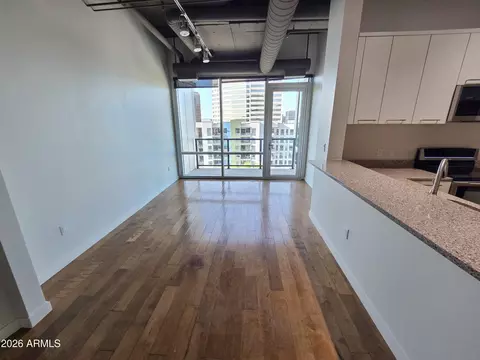 Living - 1 E Lexington Ave #701, Phoenix, AZ 85012 photo 4 of 4