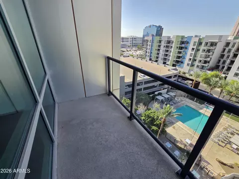 Exterior - 1 E Lexington Ave #701, Phoenix, AZ 85012 photo 2 of 3