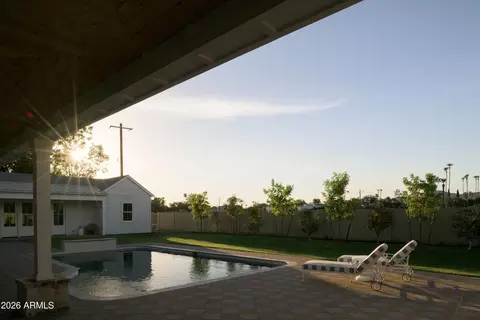 Other - 32 W Linger Ln, Phoenix, AZ 85021 photo 7 of 15