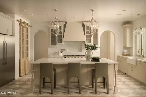 Kitchen - 32 W Linger Ln, Phoenix, AZ 85021 photo 1 of 3