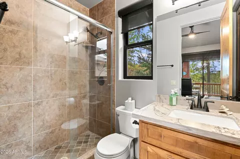Bath - 2205 E Feather Plume Ln, Payson, AZ 85541 photo 3 of 4