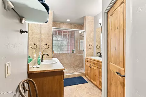 Bath - 2205 E Feather Plume Ln, Payson, AZ 85541 photo 4 of 4