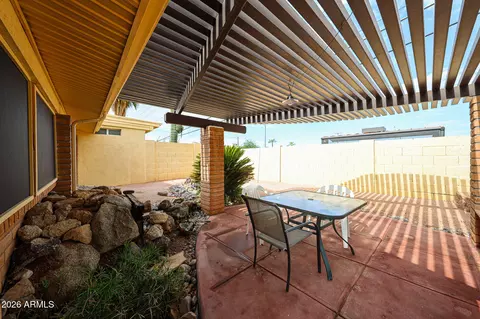 Exterior - 1202 E Alice Ave, Phoenix, AZ 85020 photo 3 of 12