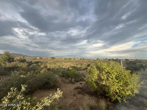8420 W Claridge Ln #329, Kirkland, AZ 86332