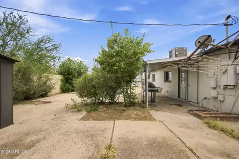 Exterior - 2308 E Delgado St, Phoenix, AZ 85022 photo 6 of 6