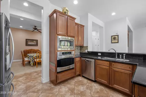 Kitchen - 3105 E Claxton Ct, Gilbert, AZ 85297 photo 3 of 4