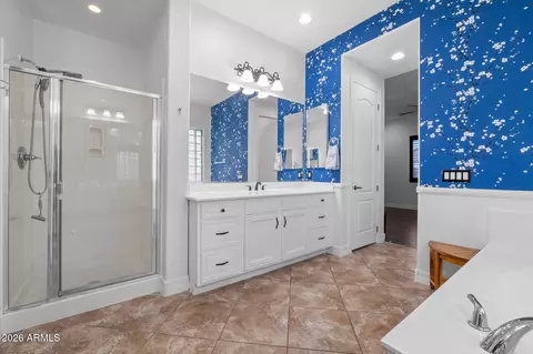 Bath - 3105 E Claxton Ct, Gilbert, AZ 85297 photo 2 of 5