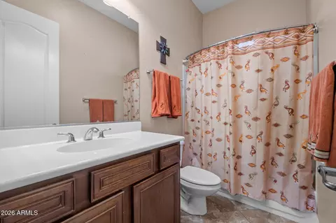 Bath - 3105 E Claxton Ct, Gilbert, AZ 85297 photo 4 of 5