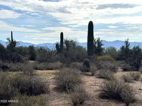 27000 N 158th St #-, Scottsdale, AZ 85262