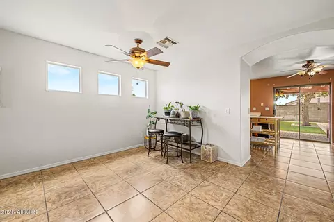 2046 S Rennick Dr, Apache Junction, AZ 85120 photo 6