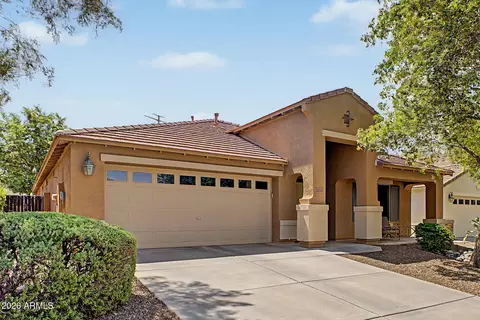 Exterior - 2835 E Quiet Hollow Ln, Phoenix, AZ 85024 photo 3 of 9