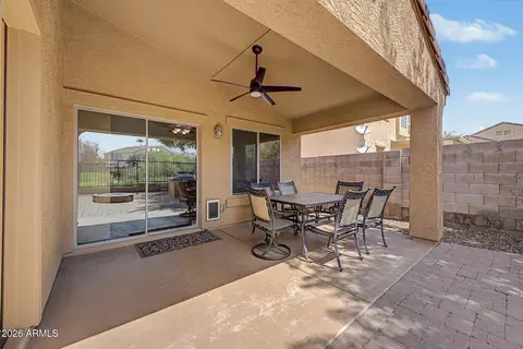 Exterior - 2835 E Quiet Hollow Ln, Phoenix, AZ 85024 photo 4 of 9