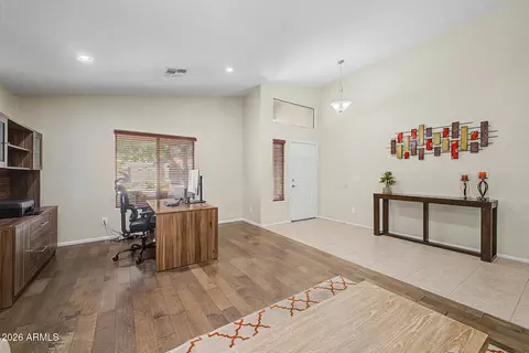 Entry Way - 2835 E Quiet Hollow Ln, Phoenix, AZ 85024 photo 1 of 2