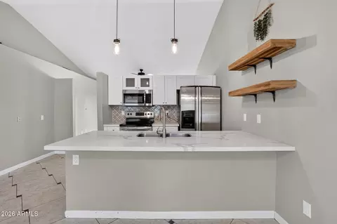 Kitchen - 2926 E Isabella Ave, Mesa, AZ 85204 photo 6 of 6