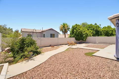 Exterior - 1351 E Libby St, Phoenix, AZ 85022 photo 4 of 4