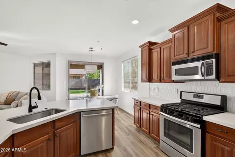 Kitchen - 2925 E Andre Ave, Gilbert, AZ 85298 photo 2 of 3