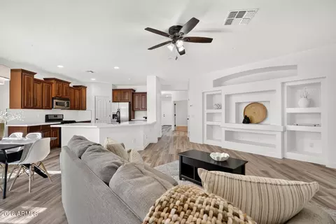 Living - 2925 E Andre Ave, Gilbert, AZ 85298 photo 1 of 2