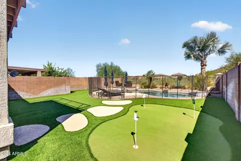 Exterior - 1832 E Parkside Ln, Phoenix, AZ 85024 photo 6 of 8