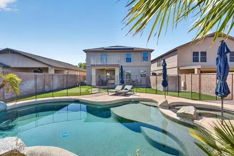 Exterior - 1832 E Parkside Ln, Phoenix, AZ 85024 photo 8 of 8