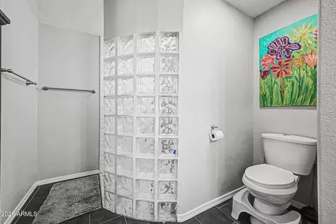 Bath - 6442 E Princess Dr, Mesa, AZ 85205 photo 2 of 5