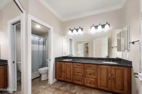 Bath - 241 S Equestrian Ct, Gilbert, AZ 85296 photo 6 of 6