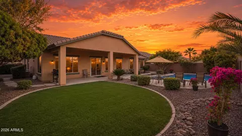 Exterior - 4424 E Palmdale Ln, Gilbert, AZ 85298 photo 2 of 3