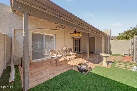 Exterior - 1121 E Cochise Dr, Phoenix, AZ 85020 photo 4 of 14