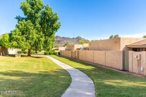 Exterior - 1121 E Cochise Dr, Phoenix, AZ 85020 photo 14 of 14