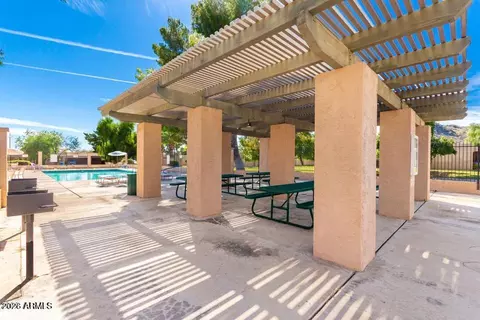 View/Area - 1121 E Cochise Dr, Phoenix, AZ 85020 photo 1 of 1