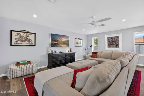 Living - 15 E Angela Dr, Phoenix, AZ 85022 photo 1 of 3