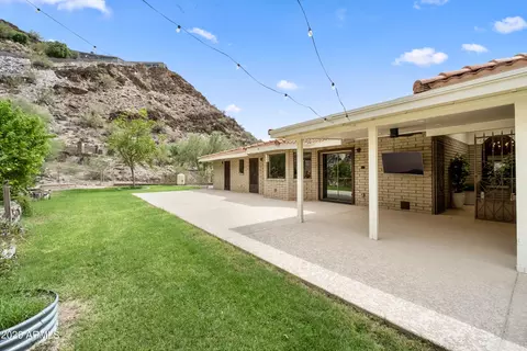 Exterior - 1856 E Cinnabar Ave, Phoenix, AZ 85020 photo 3 of 4