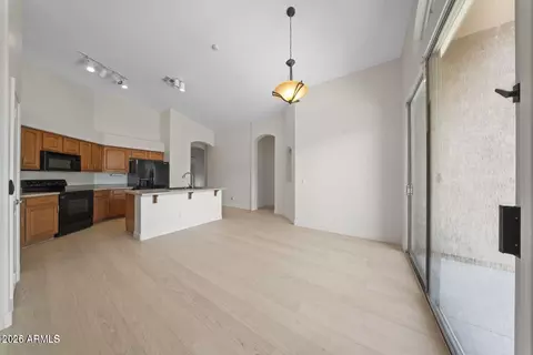 Living - 4315 E Redwood Ln, Phoenix, AZ 85048 photo 1 of 5