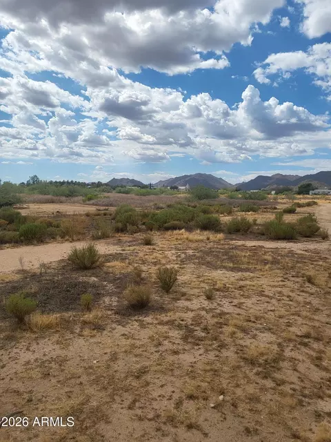 0 Haystack Ln #-, Congress, AZ 85332 photo 4