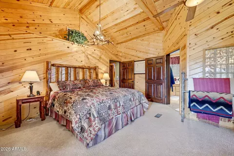 Bedroom - 3161 Trails End --, Overgaard, AZ 85933 photo 2 of 6