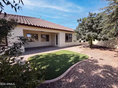 Exterior - 701 E Charlevoix Ave, Gilbert, AZ 85297 photo 5 of 8