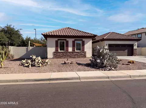 Exterior - 701 E Charlevoix Ave, Gilbert, AZ 85297 photo 7 of 8