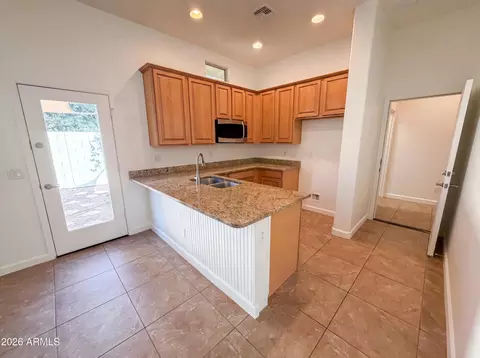 Kitchen - 701 E Charlevoix Ave, Gilbert, AZ 85297 photo 4 of 7