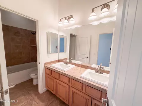 Bath - 701 E Charlevoix Ave, Gilbert, AZ 85297 photo 3 of 7