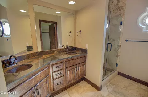 Bath - 284 S 162nd St, Gilbert, AZ 85296 photo 7 of 8