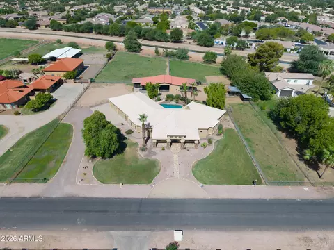 View/Area - 284 S 162nd St, Gilbert, AZ 85296 photo 2 of 8