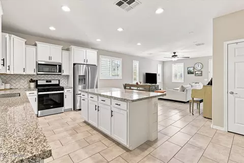 Kitchen - 8544 E Osage Ave, Mesa, AZ 85212 photo 1 of 6