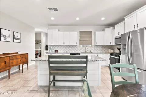 Kitchen - 8544 E Osage Ave, Mesa, AZ 85212 photo 6 of 6