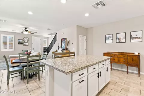 Kitchen - 8544 E Osage Ave, Mesa, AZ 85212 photo 4 of 6