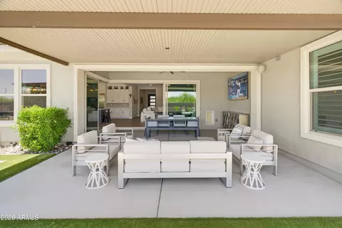 Exterior - 2515 E Thornton Ct, Gilbert, AZ 85297 photo 4 of 5