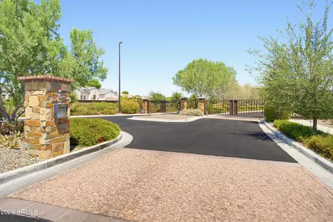 View/Area - 2515 E Thornton Ct, Gilbert, AZ 85297 photo 1 of 1