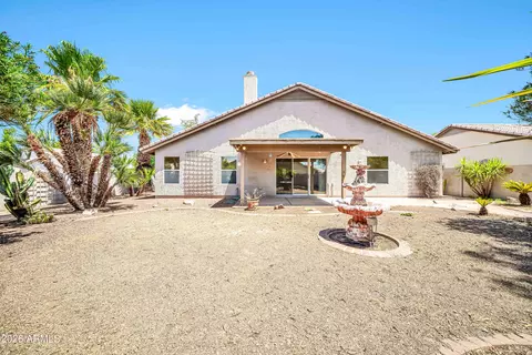 Exterior - 4303 E Angela Dr, Phoenix, AZ 85032 photo 4 of 16