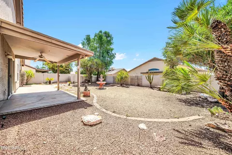 Exterior - 4303 E Angela Dr, Phoenix, AZ 85032 photo 9 of 16