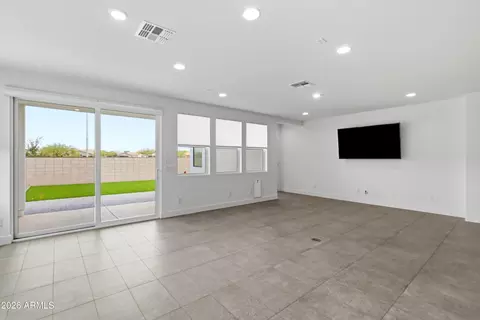 Living - 10252 E Utah Ave, Mesa, AZ 85212 photo 2 of 5
