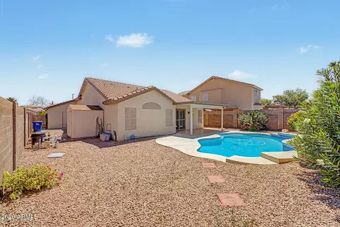 Exterior - 1848 E Saratoga St, Gilbert, AZ 85296 photo 4 of 5