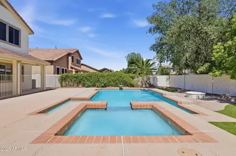 Exterior - 2533 E Stottler Dr, Gilbert, AZ 85296 photo 5 of 7